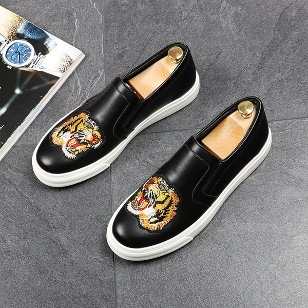 Men's Spring/Autumn Loafers With Embroidery | ZORKET | ZORKET
